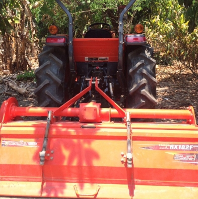 ขายkubota47แรง อุปกรณ์ครบชุด3ชิ้นใบดันหน้า ผาน6 จอบหมุนโรตารี่182 รถสวยพร้อมใช้งานทะเบียนพร้อมโอน