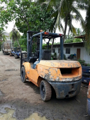 ขายด่วนรถฟอร์คลิฟท์TOYOTA7FD50 ขายด่วนรถฟอร์คลิฟท์TOYOTA7FD50