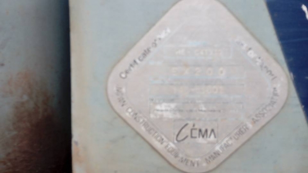 **465,000 บ.ต่อรอง/// แบคโฮ HITACHI EX200-3 ไฟฟ้าครบ เอวขยับ เครื่อง+ปั้ม ดี บูมอาร์มดี ช่วงงล่าง70\% ตามสภาพ ใช้งาน ทำงานอยู่ ใบสัญญาซื้อขาย **ขาย HITACHI EX-200 รุ่น3 แบคโฮ สภาดี ราคาเบา ไม่มีเล่ม มีสัญญาซื้อขาย ขายตามสภาพ  HYD.EXCAVATOR HITACHI EX200-3