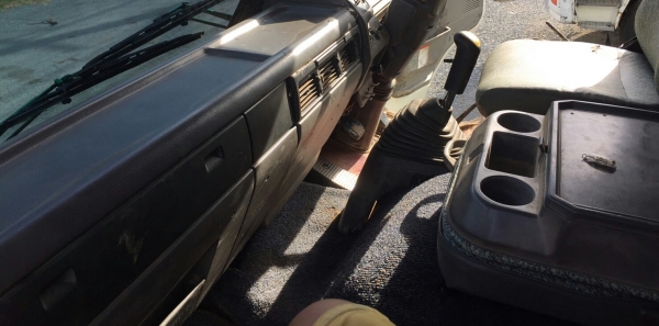 สิบล้อ ฮีโน่ FM 227LD K13D-320แรงเกียร์อีตั้น 2เพา ช่วงล่างใหญ่ ดั้มกะบะเหล็ก สภาพดีสวยๆพร้อมใช้ เล่ม-ทะเบียน-ถูกต้อง-พร้อมโอน สิบล้อ ฮีโน่ FM 227LD K13D-320แรงเกียร์อีตั้น 2เพา ช่วงล่างใหญ่ ดั้มกะบะเหล็ก สภาพดีสวยๆพร้อมใช้ เล่ม-ทะเบียน-ถูกต้อง-พร้อมโอน