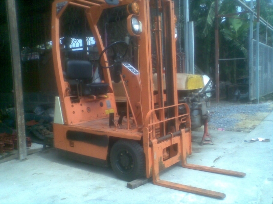 ขายโฟลร์คลิฟท์ไฟฟ้า