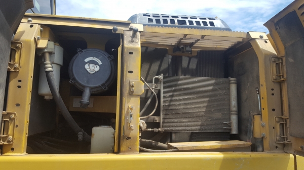 ขายKomatsu PC200-8
