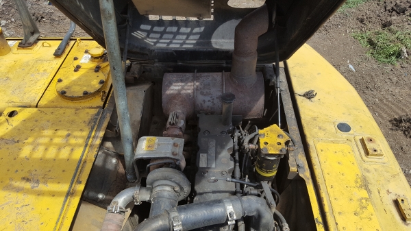 ขายKomatsu PC200-8