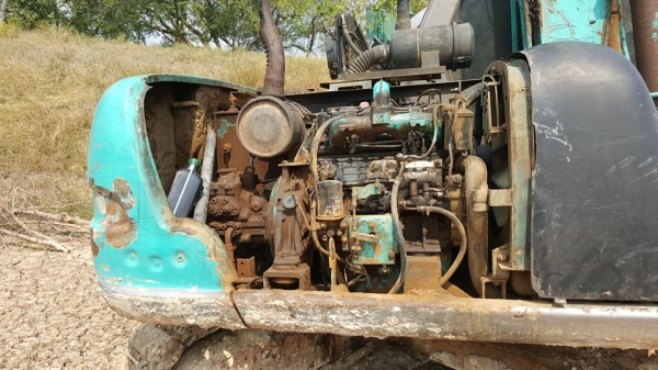 ขายรถขุดแบ็คโค KOBELCO SK120-5มาร์คไฟว์ ธรรมดาไฟฟ้าครบ เอกสารใบซื้อขาย เครื่องฟิต พร้อมลงงาน