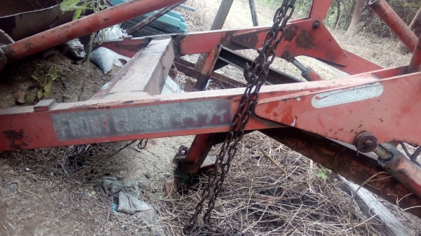 ขายชุดตักหน้าสวยเดิมๆติดรถไถ kubota L18-20ลดให้เหลือ35,000 ขายชุดตักหน้าสวยเดิมๆติดรถไถ kubota L18-20ลดให้เหลือ35,000