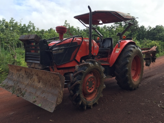 Kubota M7040 หาง5 ใบดัน ปี51 เล่มพร้อมโอน