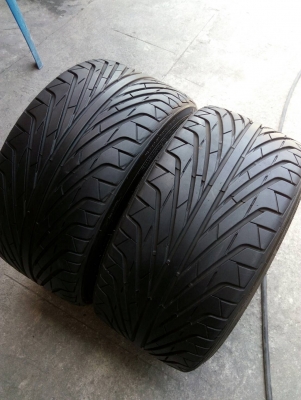 265/35R18 TRIANGLE Tr968 ปี14 สวยๆ มี 2 เส้น tel.081-4273941 ไอดีไลน์ 0814273941 265/35R18 TRIANGLE Tr968 ปี14 สวยๆ มี 2 เส้น tel.081-4273941 ไอดีไลน์ 0814273941