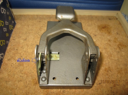 ที่เจาะกระดาษ Made in USA.  (ติดจอง 1 ตัว)