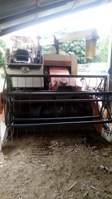 ตัดราคาจ้า255000ขายรถเกี่ยวคูโบต้า dc68g