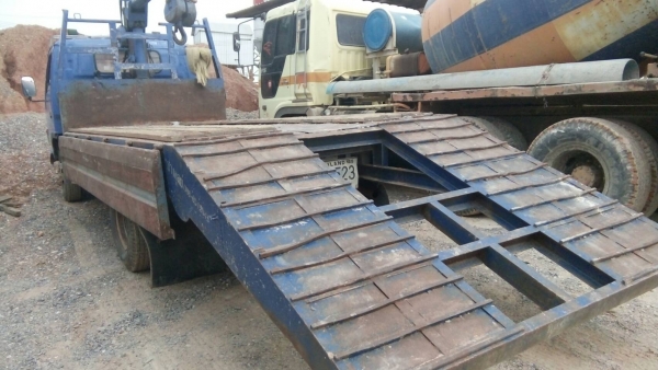 หกล้อ อีซูชุ NPR130ปี46 ติดเครน3ตัน ท้ายลาก แม็คโค-รถเกียว สภาพดีพร้อมใช้งาน ทะเบียนพร้อมโอน