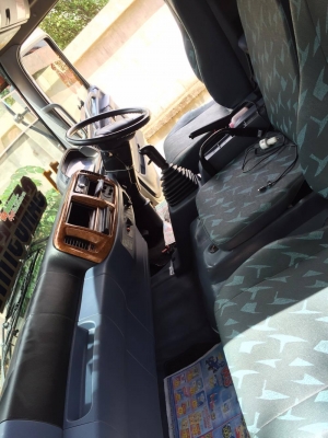 ็HINO MAGA 220 แรงม้า  กะบะดั้มสามมิตร  สภาพ 80\% ซื้อป้ายแดงมา มือแรก