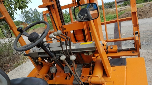 ขายด่วนรถยกดีเซล TOYOTA 4FDยก3.5ตันเสาสูง3เมตรงากะดกยางหน้าคู้ตันหลังรถนอกเพิ่งนำเข้ามาใหม่ยังไม่เคยใช้งานในเมืองไทยเลย=รุ่นใหม่ขายถูกๆๆ ขายด่วนรถยกดีเซล TOYOTA 4FDยก3.5ตันเสาสูง3เมตรงากะดกยางหน้าคู้ตันหลังรถนอกเพิ่งนำเข้ามาใหม่ยังไม่เคยใช้งานในเมืองไทยเลย=รุ่นใหม่ขายถูกๆๆ