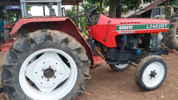 ขายรถ KUBOTA L24020 Tสวยๆเครื่องแน่นยางดีพร้อมผานห้าครับ