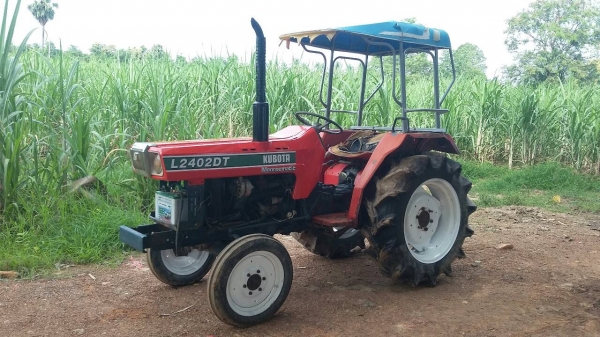 ขายรถ KUBOTA L24020 Tสวยๆเครื่องแน่นยางดีพร้อมผานห้าครับ