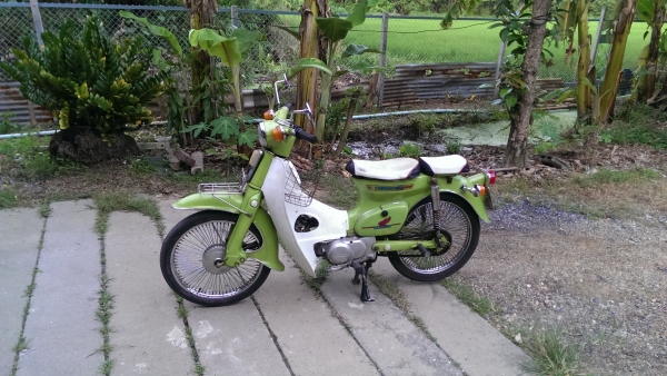 ซี70สภาพสวยเดิมๆเครื่องเดิมแห้งๆทีเดียวติดวิ่งดีเกียร์นิ่มๆครับ