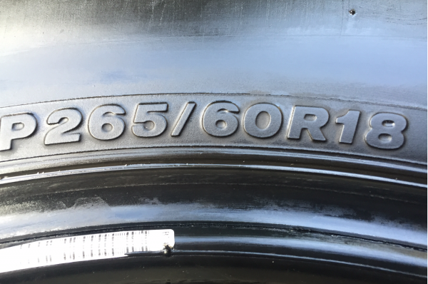 ยาง Bridgestone 265 60 18 ปี14 ดอกเยอะ พร้อมใช้งาน ราคาไม่แพง ยาง Bridgestone 265 60 18 ปี14 ดอกเยอะ พร้อมใช้งาน ราคาไม่แพง