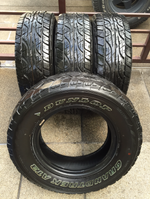 ยาง All Dunlop 225 70 15 สิ้นปี14 ดอกเต็ม ไม่มีปะ ราคาไม่แพง