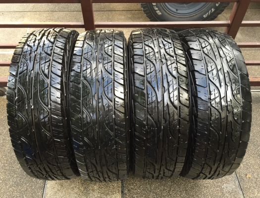 ยาง All Dunlop 225 70 15 สิ้นปี14 ดอกเต็ม ไม่มีปะ ราคาไม่แพง