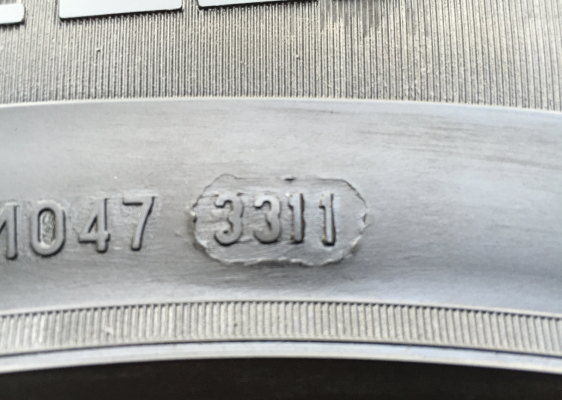 ยาง All PIRELLI 265 70 16 ดอกเต็ม พร้อมใช้งาน ราคาไม่แพง ยาง All PIRELLI 265 70 16 ดอกเต็ม พร้อมใช้งาน ราคาไม่แพง