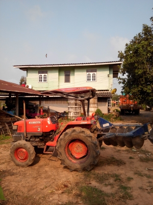 ขอขายรถไถคูโบต้า 3408 (4WD) เครื่องดีหางไวพร้อมผาน ทะเบียนครบ สภาพดีพร้อมทำงานครับ ขอขายรถไถคูโบต้า 3408 (4WD) เครื่องดีหางไวพร้อมผาน ทะเบียนครบ สภาพดีพร้อมทำงานครับ