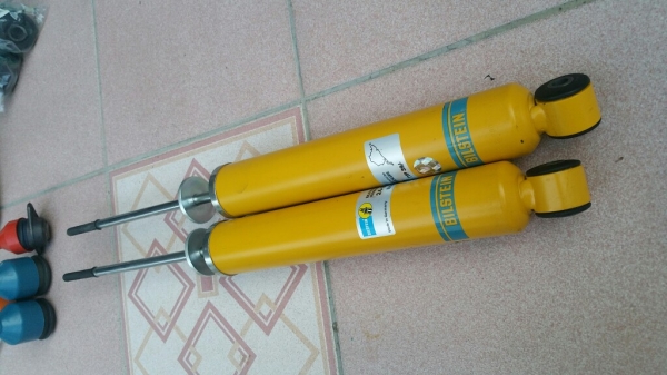 ขาย โช๊คเทพ ของใหม่ ตรงรุ่น BMW e10 Shock Absorber Rear Set 2002tii 2002 1600 B6 Bilstein Heavy Duty

12250 บาท 

0834301397
Line: surawat.hant
