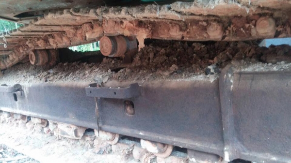 ขายรถแบ็คโฮ  KOBELCO SK200-8 YN-12 ไมล์ 13,xxx เอกสารชุดจดทะเบียน ออกห้้างป้ายแดงไม่เคยทำสี  ราคาต่อรองมาเลยขายได้ขายครับ   สภาพสวย สนใจ0932795977