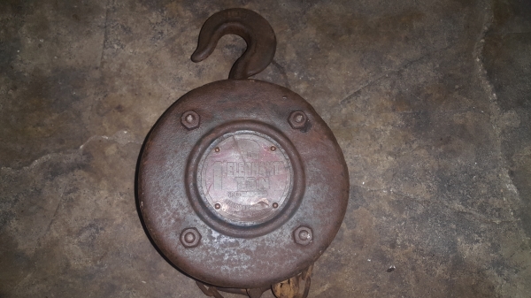 ขายรอกโซ่มือสอง ตราช้าง 1 ตัน ญี่ปุ่น