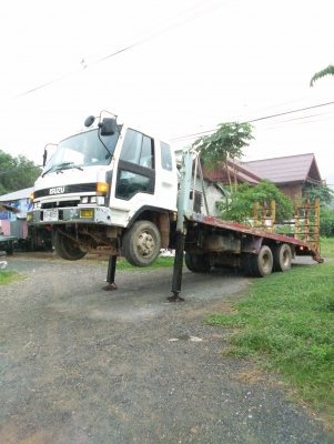 ขายสิบล้อเตี้ยอีซูสุรอกกี้มีระบบยกหน้าเปนของแถม ขายสิบล้อเตี้ยอีซูสุรอกกี้มีระบบยกหน้าเปนของแถม