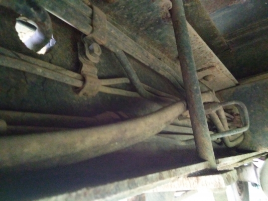 ขายสิบล้อเตี้ยอีซูสุรอกกี้มีระบบยกหน้าเปนของแถม ขายสิบล้อเตี้ยอีซูสุรอกกี้มีระบบยกหน้าเปนของแถม