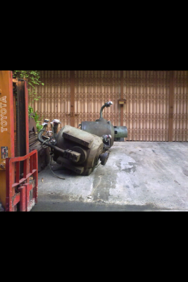 ปั้มไฮดรอลิคยักษ์ใหญ่ ปั้มไฮดรอลิคยักษ์ใหญ่