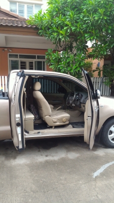 ขาย vigo 2.7G Auto Top สุด มือเดียวป้ายแดง ปี 2010