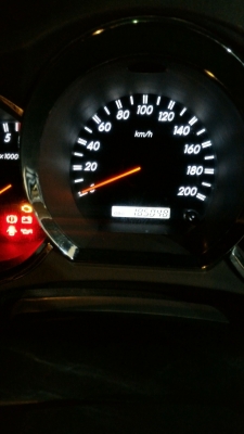 ขาย vigo 2.7G Auto Top สุด มือเดียวป้ายแดง ปี 2010