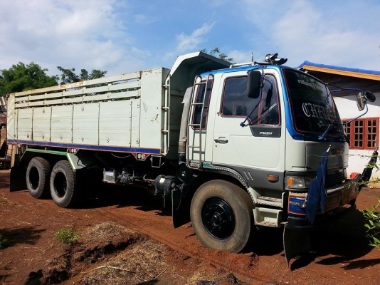 ขายรถดั้ม2เพลา FM3H เครื่อง195แรง HO7D พาวเวอร์ ทิฟฟี่ ภายในสวย แอร์เย็น สภาพพร้อมใช้งาน เอกสารพร้อมโอน ราคา830,000 สนใจโทร 090-8588220คุณนะ 093-3258446คุณบิว หรือเข้าดูสินค้าอื่นๆได้ที่ www.narong2truck.com หรือ www.truck.in.th/498 หรือเพจFacebook ณรงค์