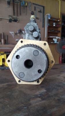 ปั้มดีเซล isuzu c 240