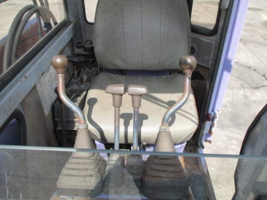 ขายรถขุดเล็ก ยี่ห้อ : HITACHI  แบบ: EX30ur รถเก่านอกแท้นำเข้าจากญี่ปุ่น  มีเอกสารใบวอย รถไม่เคยผ่านการใช้งานในไทย100\%  สนใจติดต่อ : 099-907-9273 กิ๊ฟ กมลชนก