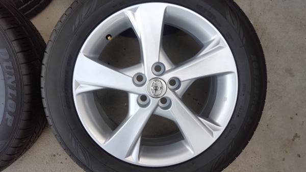 ขายล้อTOYOTA Altis 2.0 ขอบ16 ยางปี14 4 ล้อ
