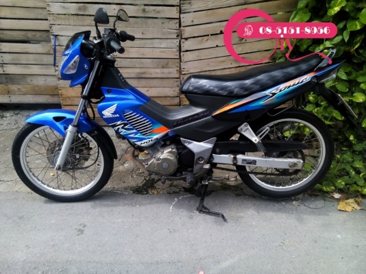 รถสวย SONIC ปี 46 ไมล์ขาว รถเครื่องแน่นๆเดิมๆ ตามสภาพ เล่มทะเบียน ชุดโอนครบ สนใจดูรถที่เคหะร่มเกล้า ลาดกระบัง