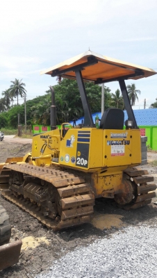 ขาย แทรคเตอร์ KOMATSU D20P-7E รถบ้านฝากขาย    สภาพดี เครื่องดี  โซ่ดี  เอกสารครบ   พร้อมใช้ สนใจโทร 089-3818694 ดวงนภา