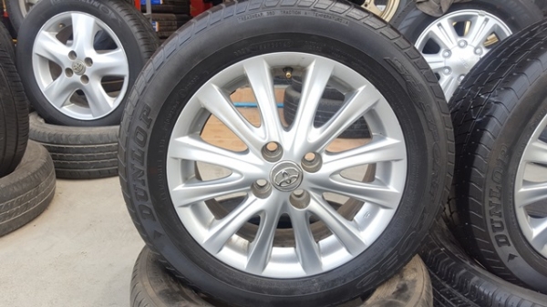 ขายล้อTOYOTA VIOS12 ก้าน ยางปี 14  4 ล้อ