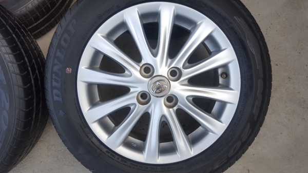 ขายล้อTOYOTA VIOS12 ก้าน ยางปี 14  4 ล้อ