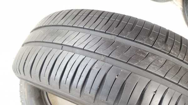 ขายล้อTOYOTA New VIOS(หน้าเงาดำ) ยางปี 14 4 ล้อ