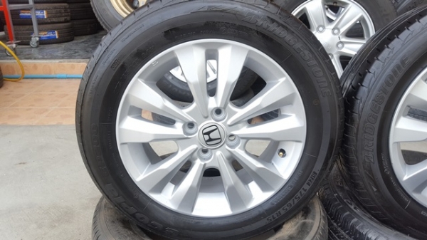 ขายล้อHONDA CITY 15 ยาง175/65/15 ปี 1915 4 ล้อ