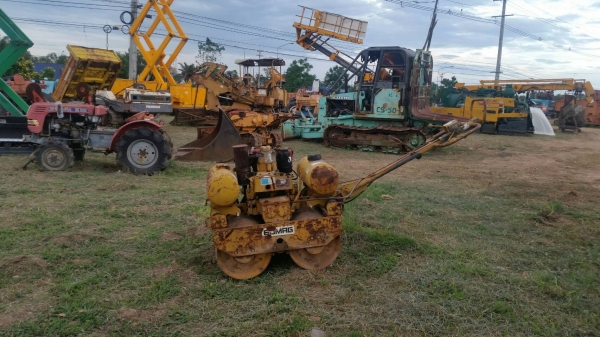 ขาย รถบดเดินตาม ราคาถูกๆ ครับ เก่าญี่ปุน BOMAG เครื่องดีเซล 1 สูบ พร้อมใช้ ขาย รถบดเดินตาม ราคาถูกๆ ครับ เก่าญี่ปุน BOMAG เครื่องดีเซล 1 สูบ พร้อมใช้