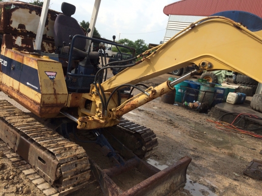 ขายรถแบ็คโฮเล็ก KOMATSU PC20-6 สนใจติดต่อคุณรัตนศักดิ์ 081-7621704