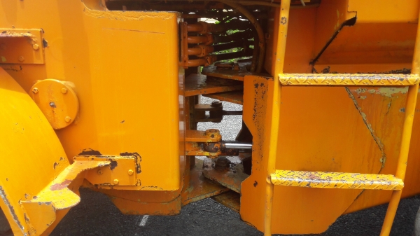 ขายรถตักล้อยาง พร้อมใช้งานครับ