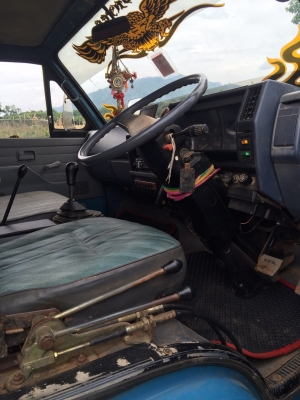 NPR115ดั้ม กะบะเหล็กคอกเกษตร. ช่วงล่างเอฟ พวงมาลัยพาวเวอร์