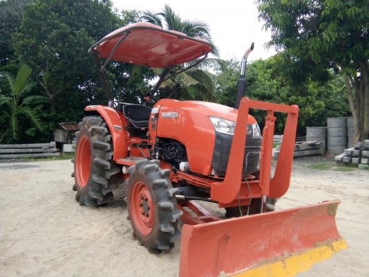 งดต่อลอง ขายรถไถคูโบต้า 36 แรง พร้อมใช้ 1423 ชม.อุปกรณ์ 2 ชิ้น ดันหน้า พานหก เล่มพร้อม