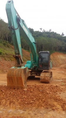 ขายแบคโฮ KOBELCO YN07 แอร์ไฟฟ้าเอกสารพร้อม สนใจโทร 081-970-1072