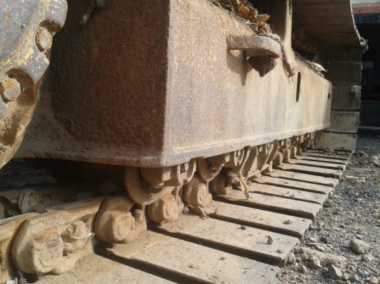 ขายด่วน KOMATSU PC100L-2 สภาพเครื่องปั้มดี พร้อมใช้งาน ตัวเดินดี โซ่ลิงค์หนา บู๊ชแตก  เอกสารเล่มทะเบียน