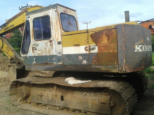 ขายด่วน KOMATSU PC100L-2 สภาพเครื่องปั้มดี พร้อมใช้งาน ตัวเดินดี โซ่ลิงค์หนา บู๊ชแตก  เอกสารเล่มทะเบียน